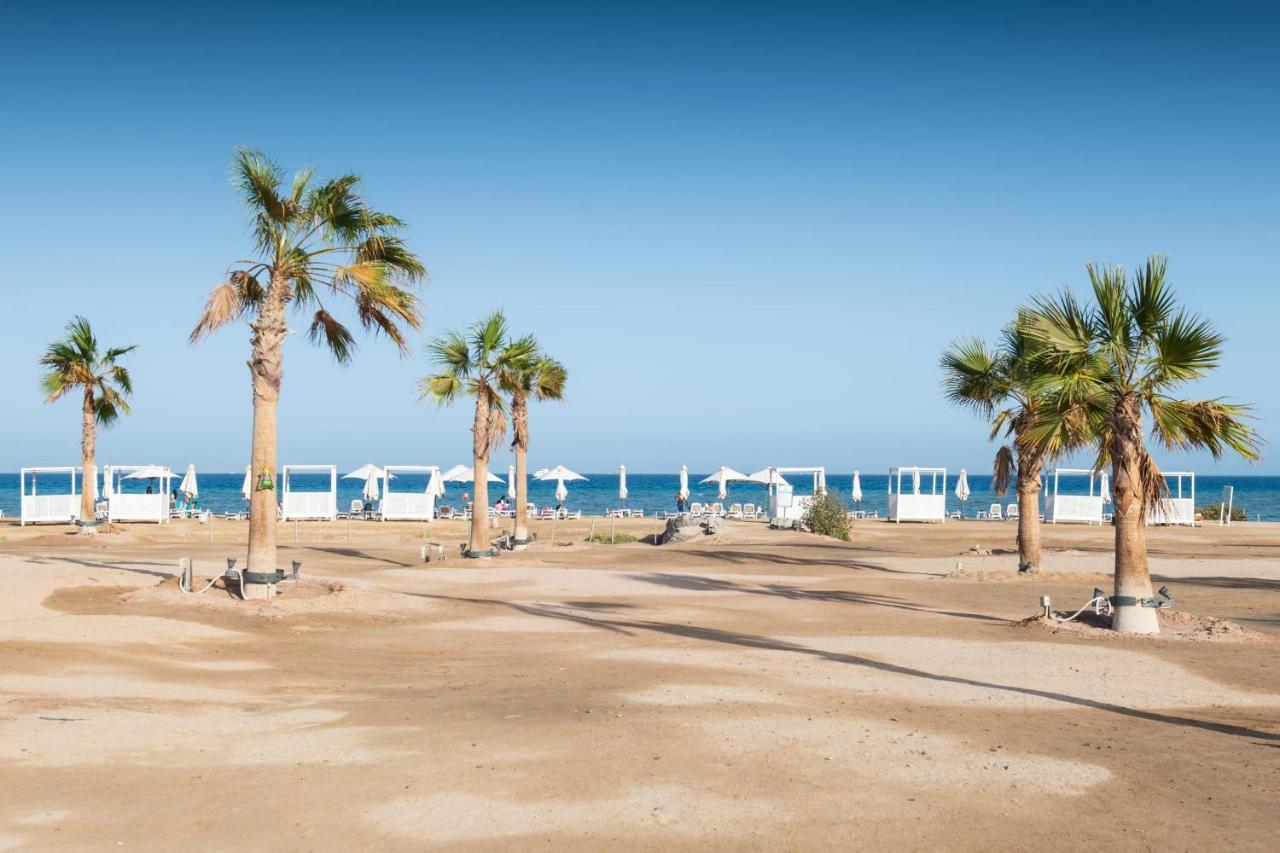Jazzy 1bdr W Outdoor Pool View Terrace Free Pool & Access Apartament *